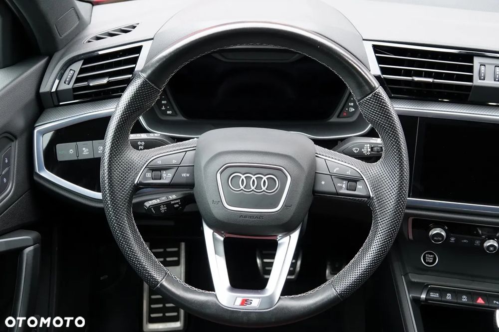 Audi Q3 35 TDI S tronic - 24