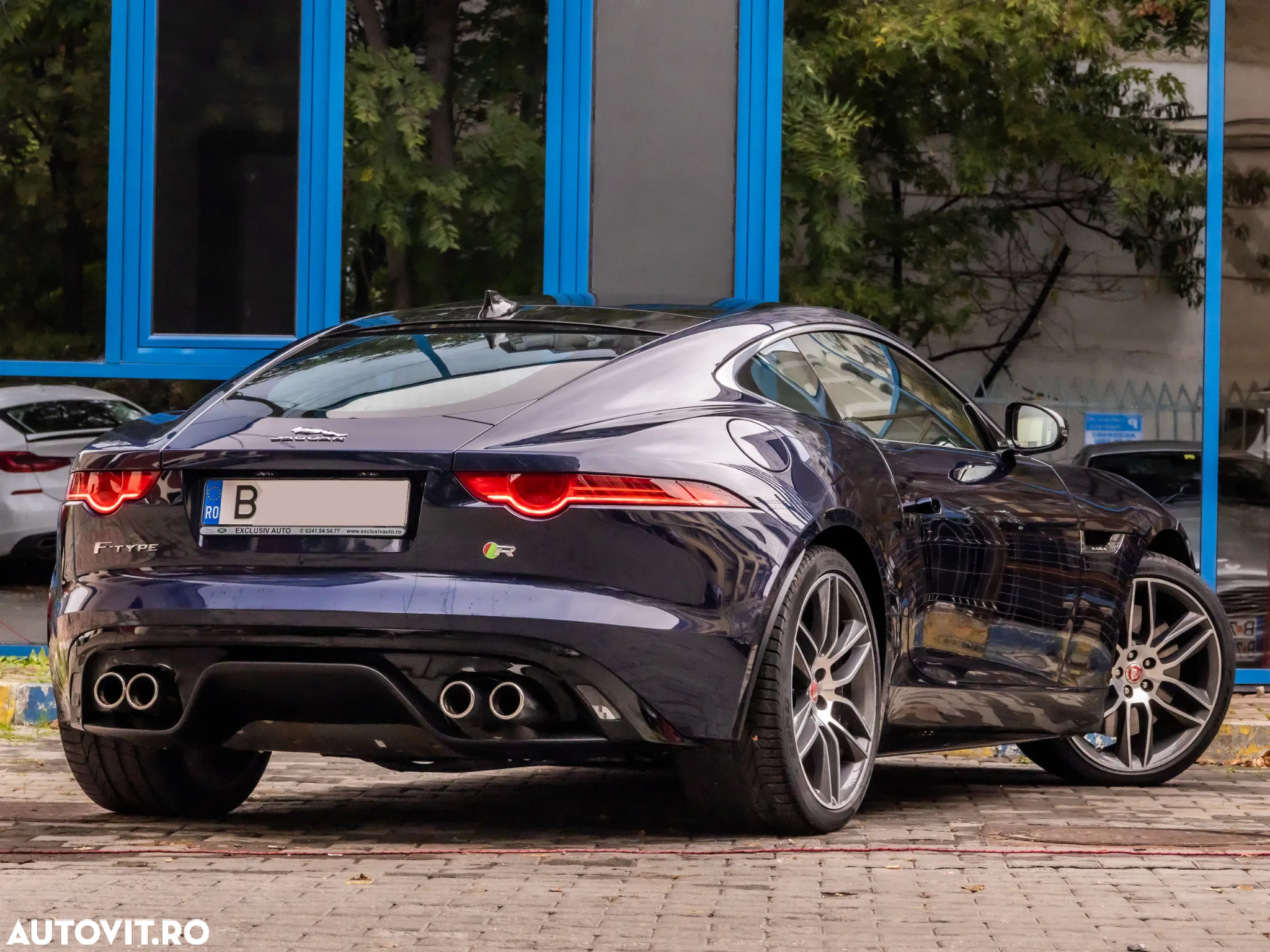 Jaguar F-Type V8 S - 3