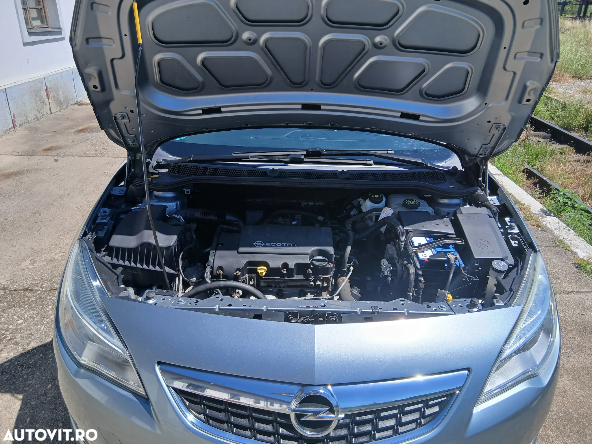 Opel Astra - 9