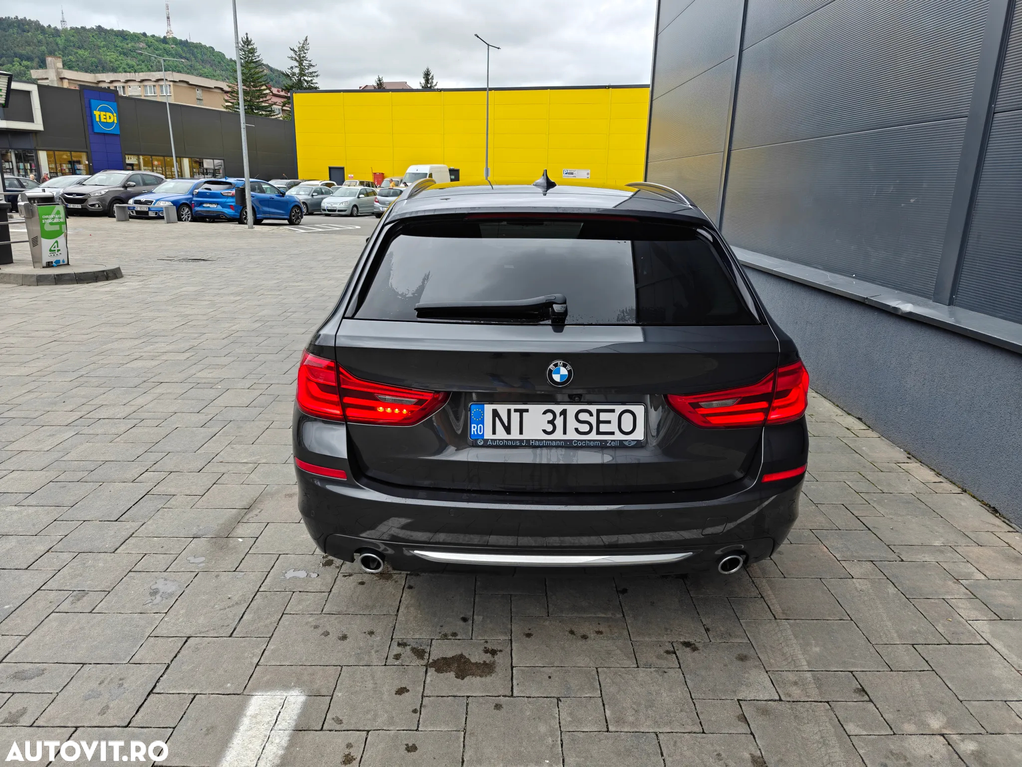 BMW Seria 5 520d Touring Aut. Luxury Line - 4