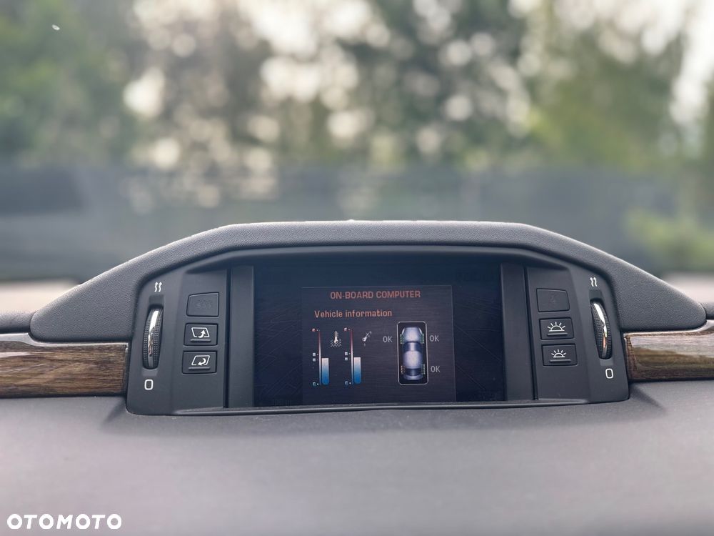 Citroën C6 HDi 205 Biturbo FAP Exclusive - 17