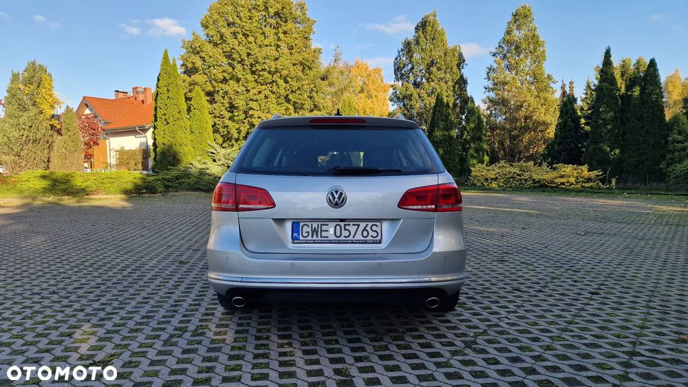 Volkswagen Passat 2011 photo 5