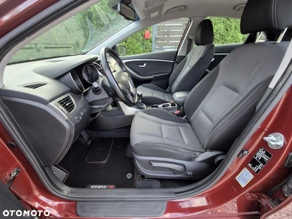 Hyundai i30 1.6 Fifa World Cup Edition - 16