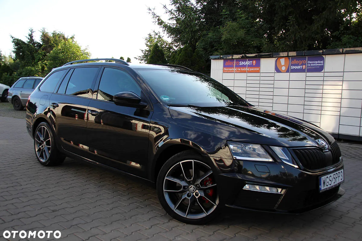 Skoda Octavia 2.0 TDI DSG RS - 12