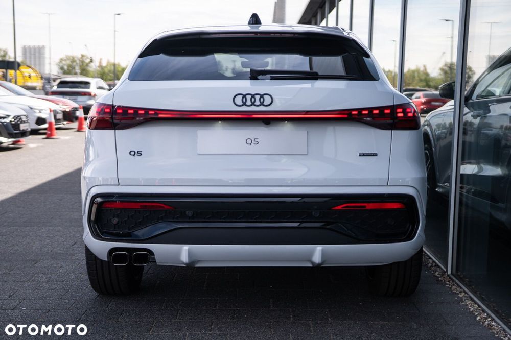 Audi Q5 Sportback - 5