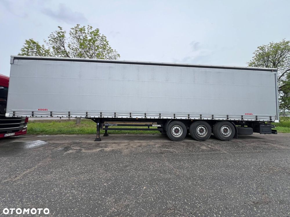 Mercedes-Benz Actros - 2