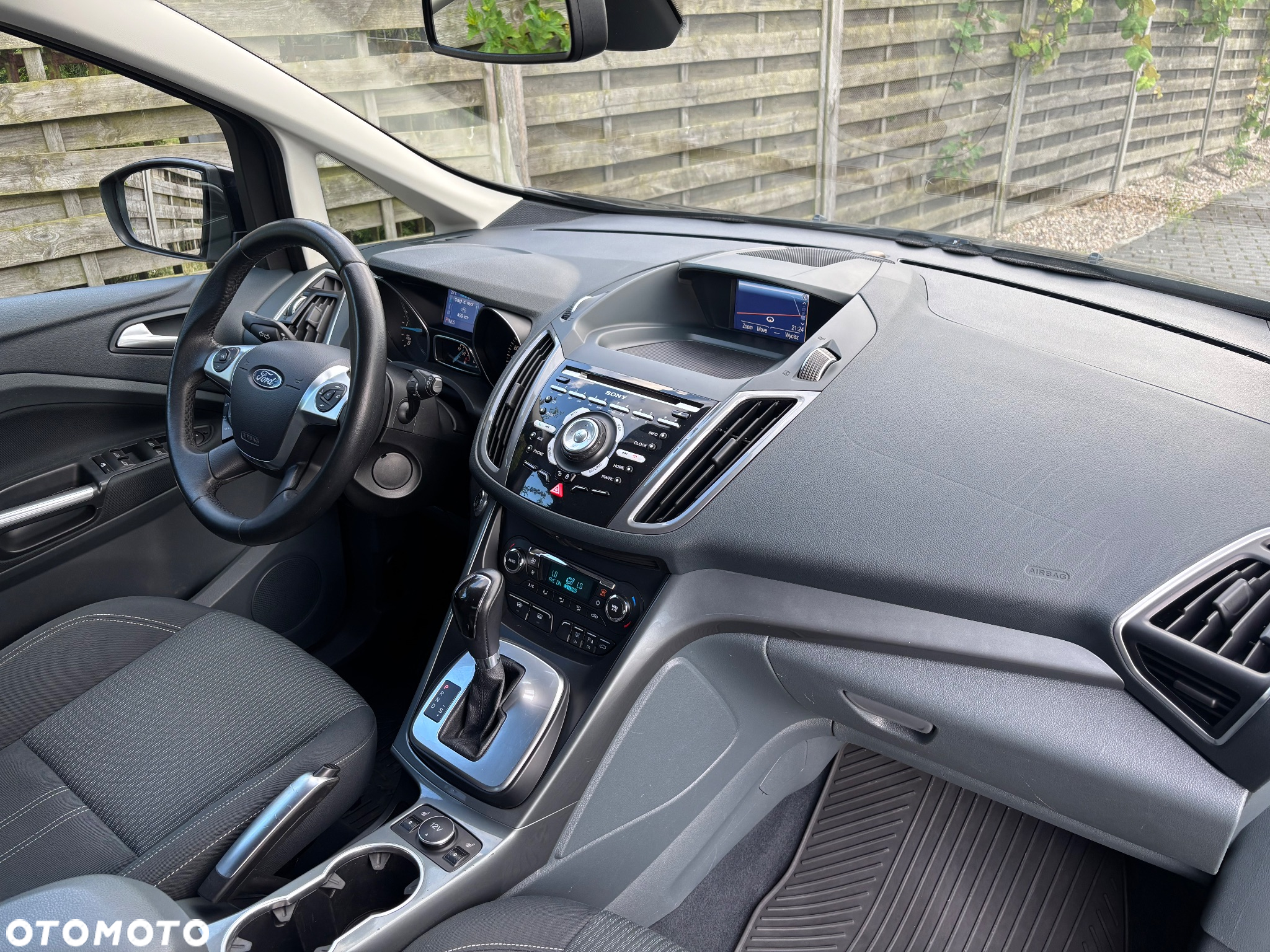 Ford Grand C-MAX 2.0 TDCi Titanium - 29