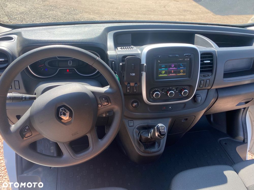 Renault Trafic - 10