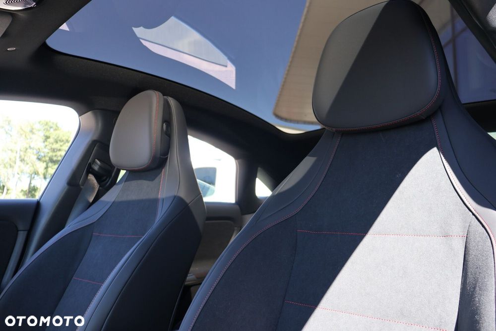 Mercedes-Benz CLA - 19