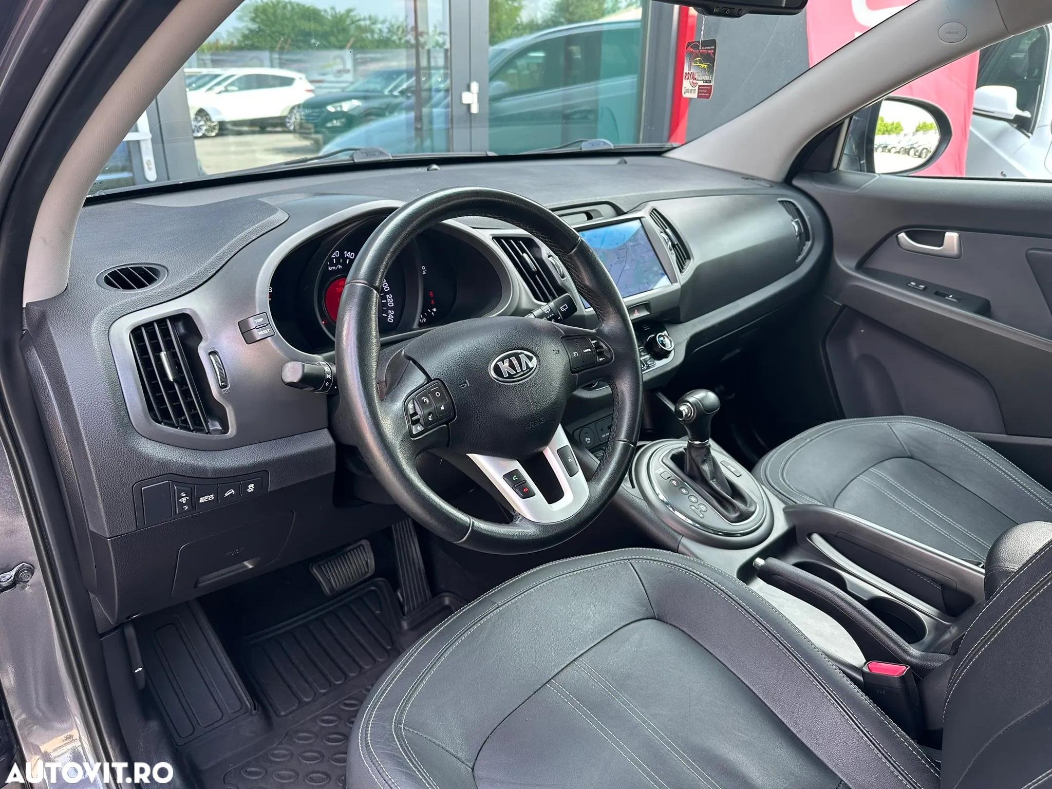 Kia Sportage 2,0 CRDI AWD Aut. Vision - 13