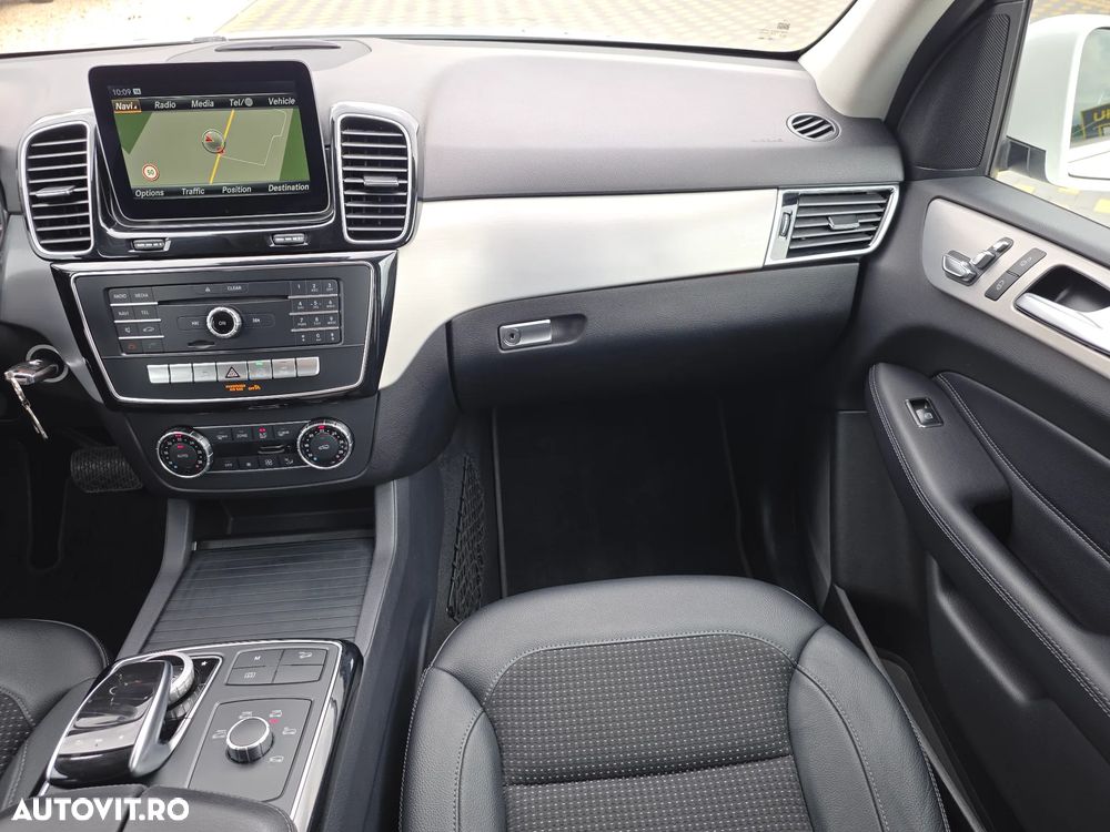Mercedes-Benz GLE 250 d 4MATIC - 12