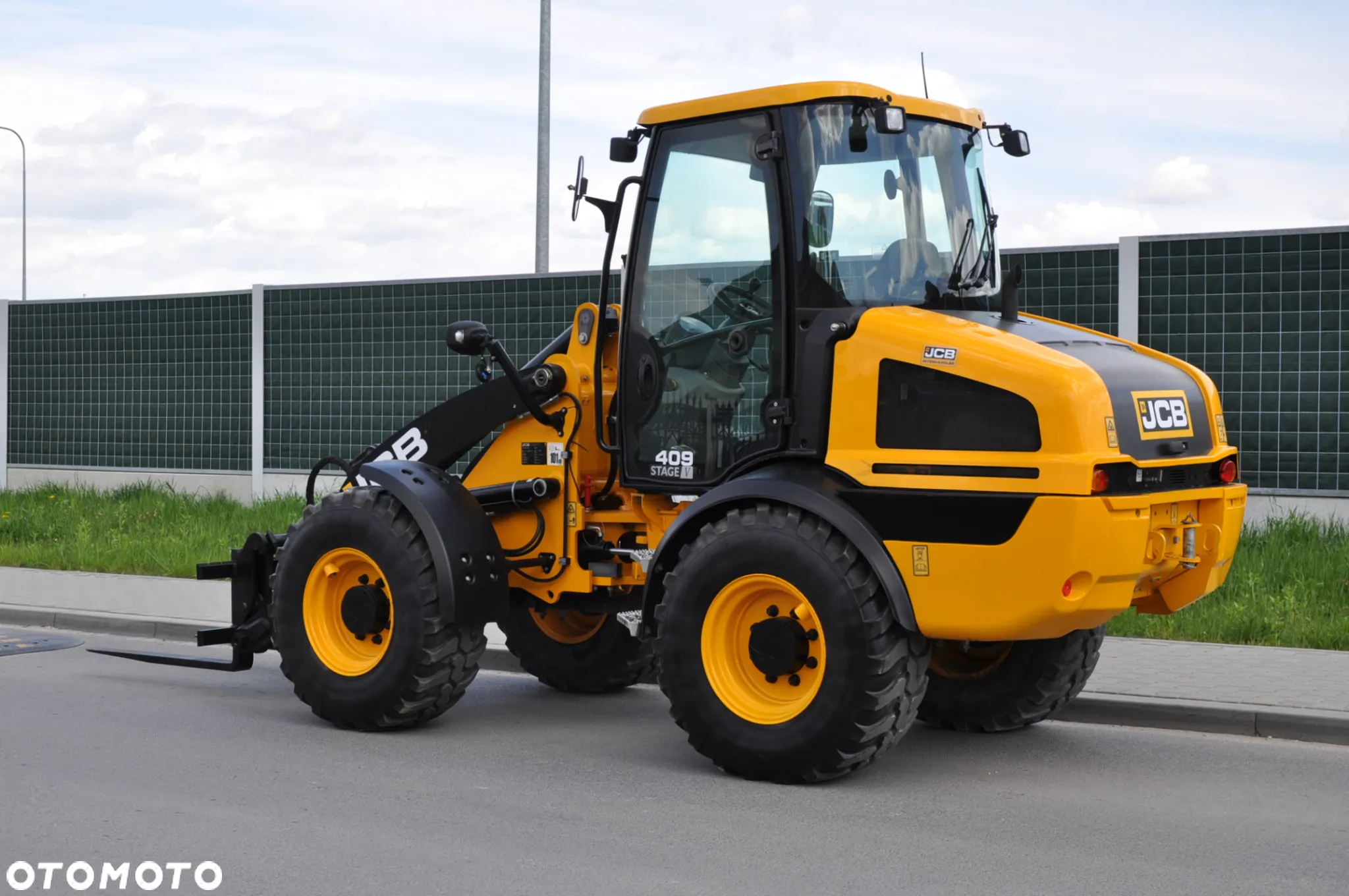 JCB WLS 409 SV MAŁO MTG 359 WIDŁY DO PALET KRAJOWA I WŁAŚCICIEL DOSTĘPNA OD RĘKI - 5