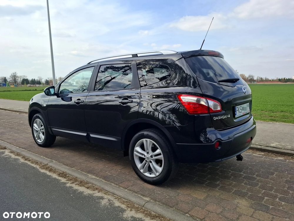 Nissan Qashqai+2 - 3