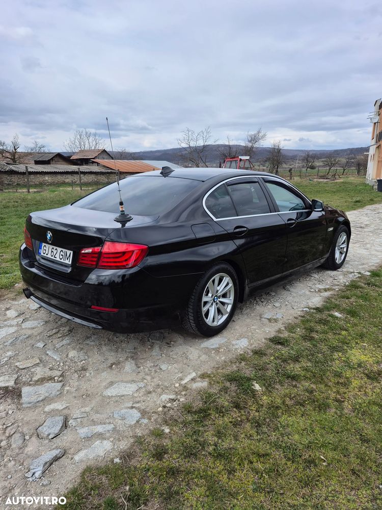 BMW Seria 5 520d - 20