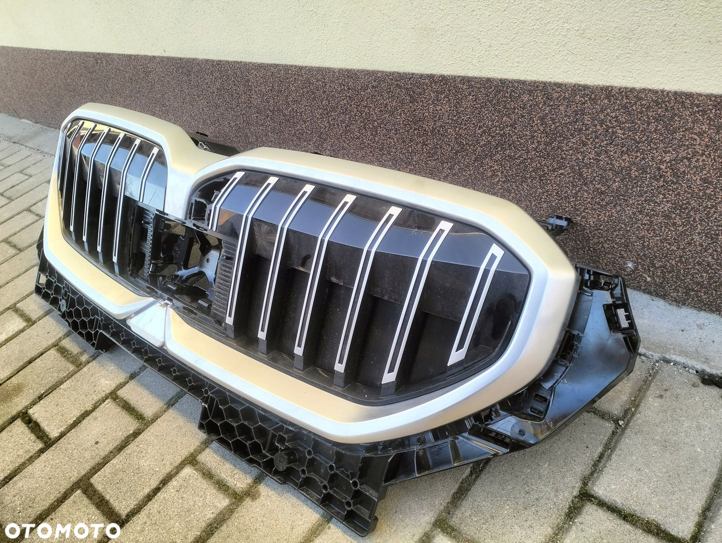 ATRAPA GRILL NERKA OSŁONA BMW 5 G60 G61 - 5