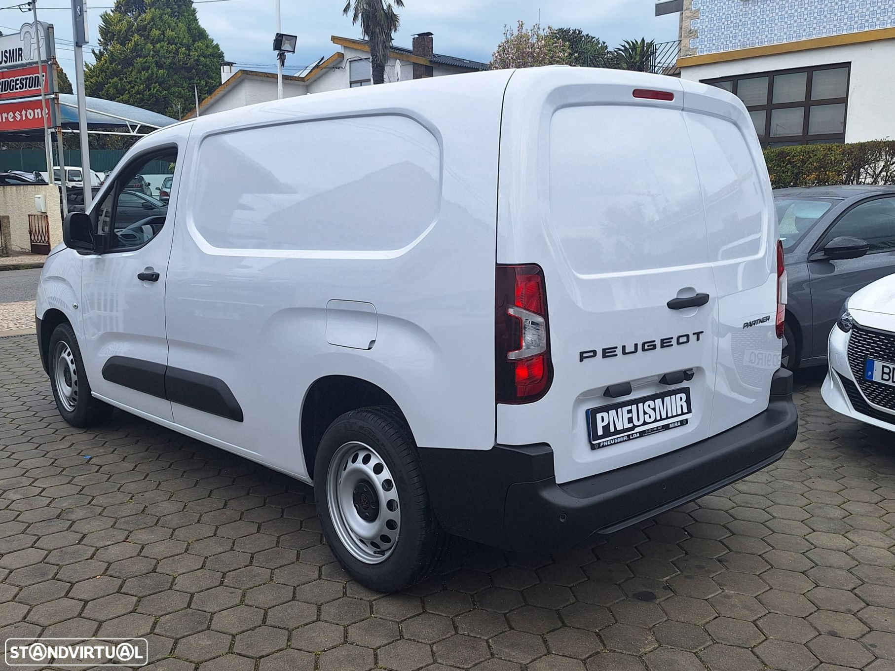 Peugeot Partner 1.5 BlueHDi Longa - 4