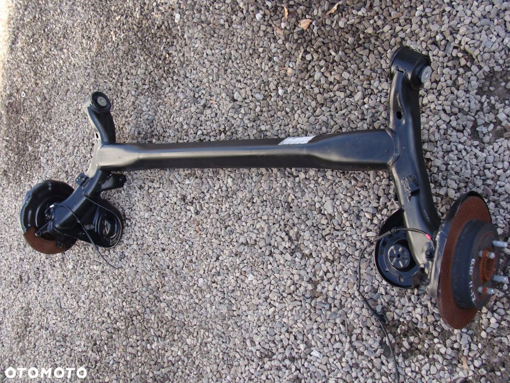 oś tylna belka zawieszenia kia rio iii 2016r !!! - 2