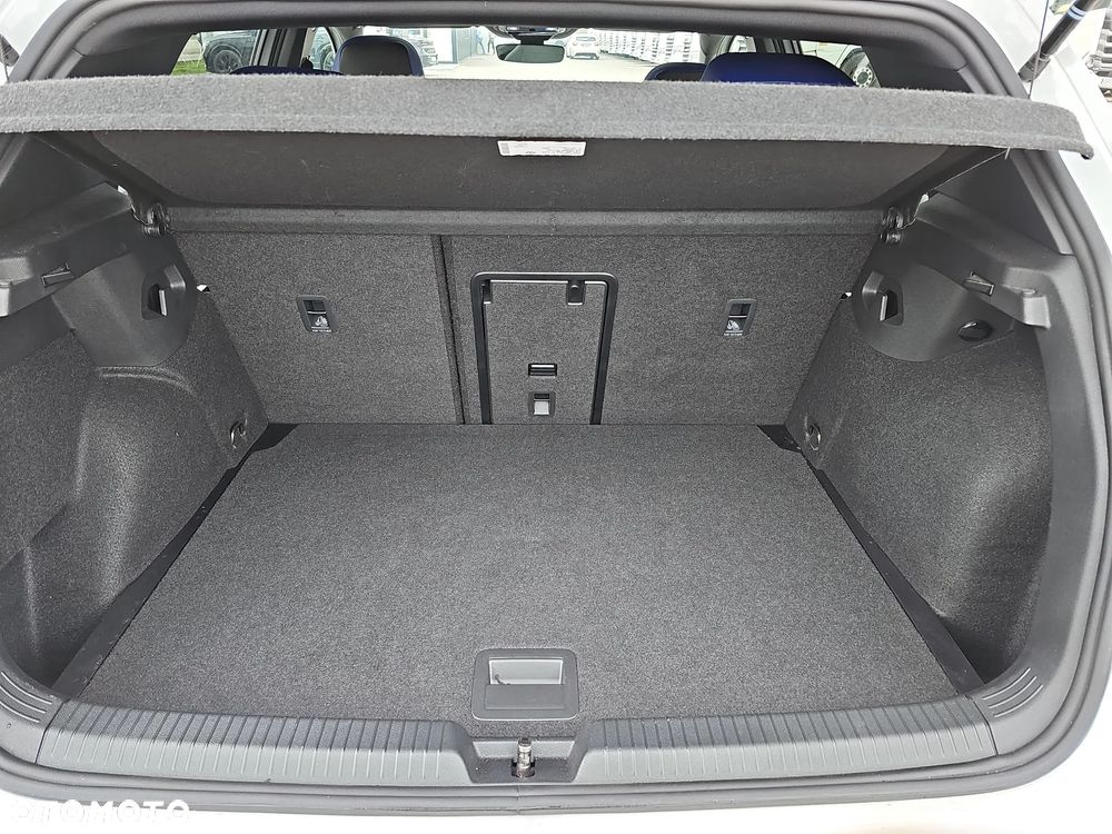 Volkswagen Golf 2.0 TSI 4Motion R DSG - 19