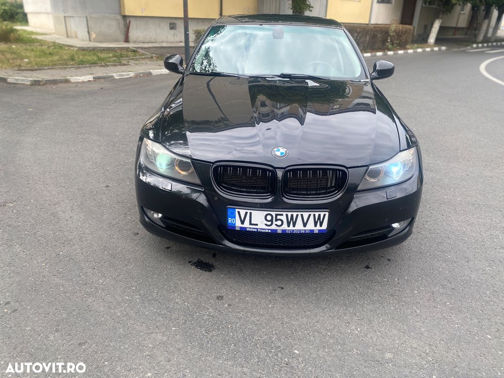 BMW Seria 3 318d DPF Touring Edition Exclusive - 2