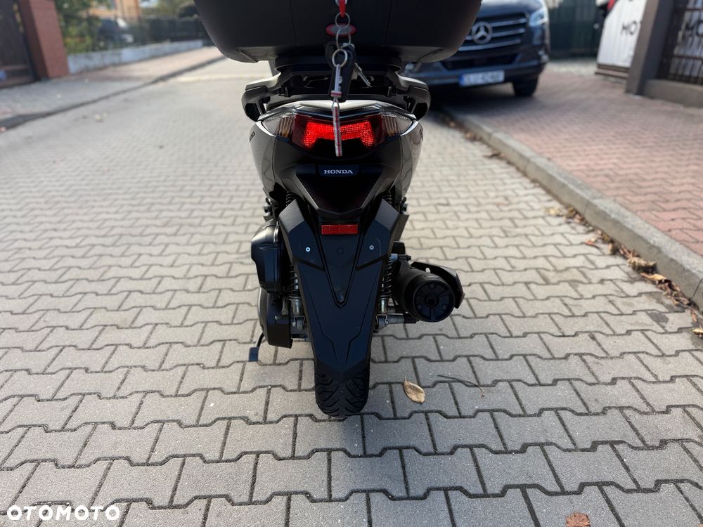 Honda NSS - 15