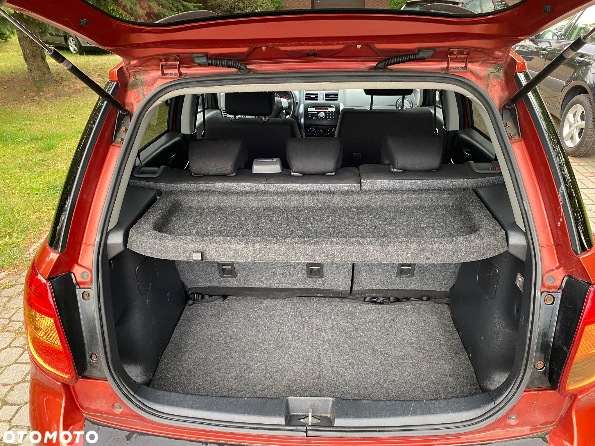 Suzuki SX4 1.6 GS / Premium - 14