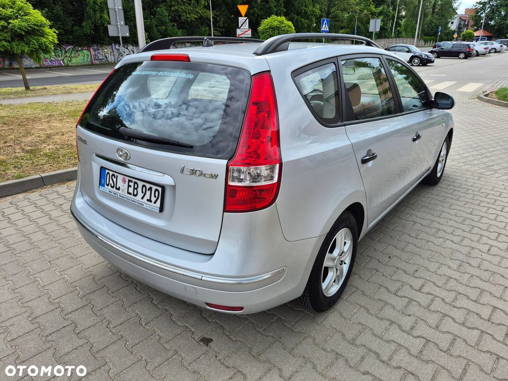 Hyundai i30 i30cw 1.6 Edition Plus - 19