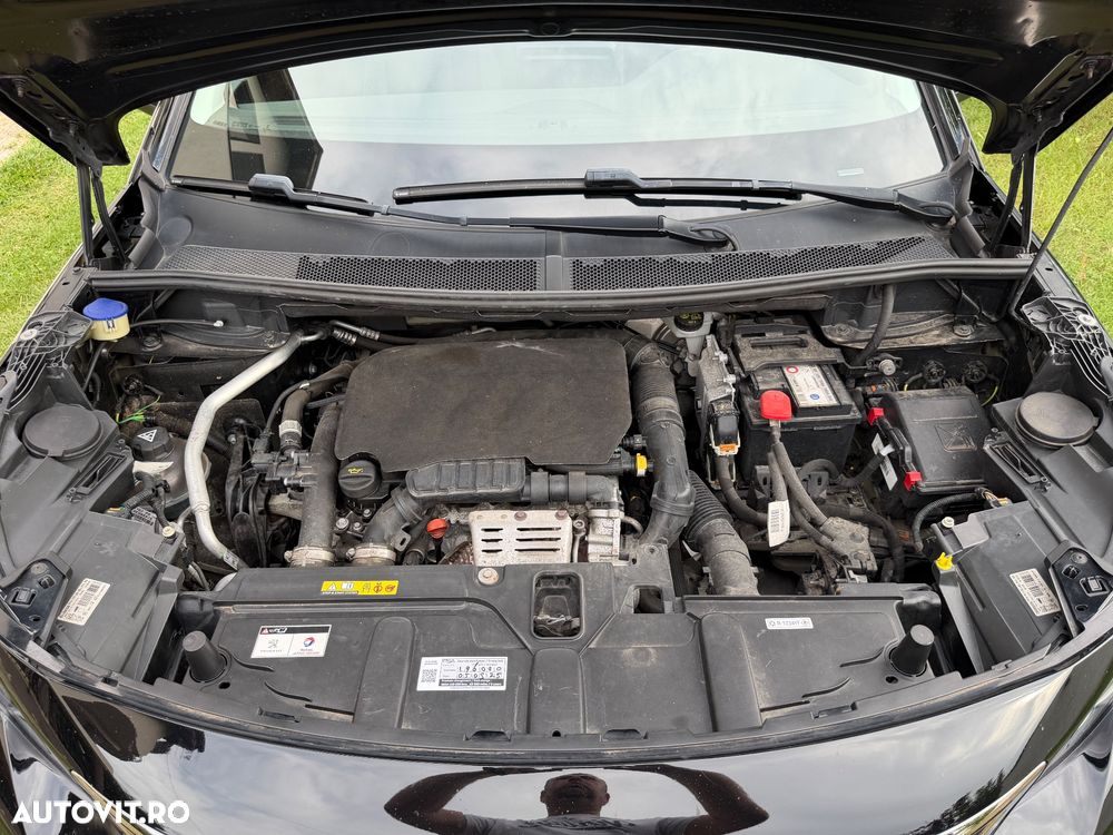 Peugeot 3008 PureTech 130 Stop & Start GPF EAT8 Active Business-Paket - 29
