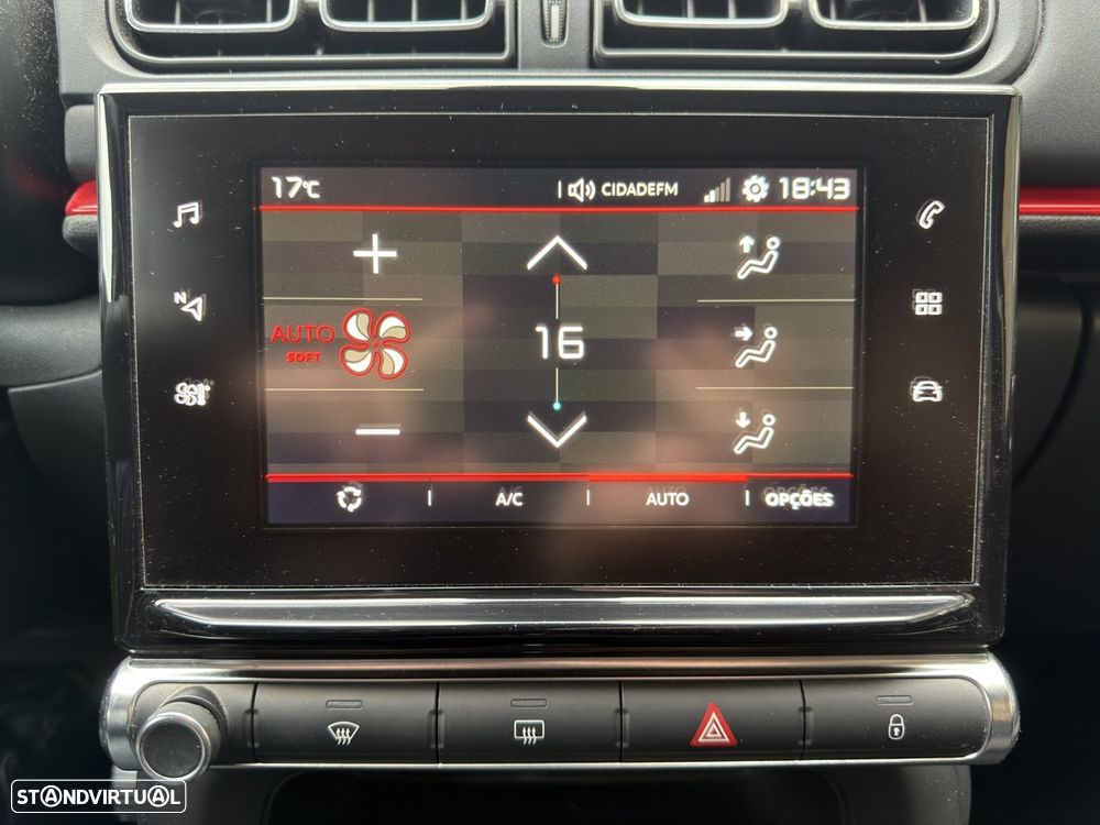 Citroën C3 Pure Tech Shine - 17