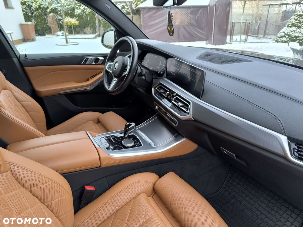 BMW X5 xDrive40i - 17