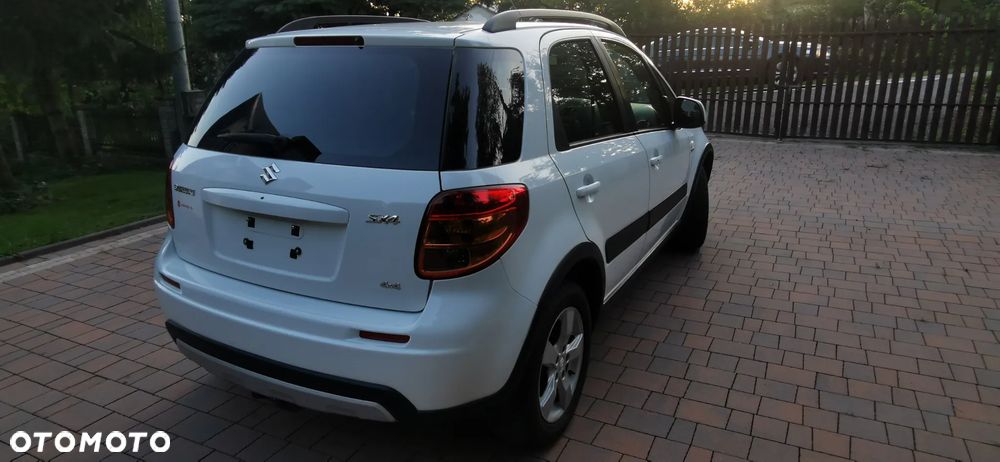 Suzuki SX4 2.0 DDiS 4x4 Style - 7
