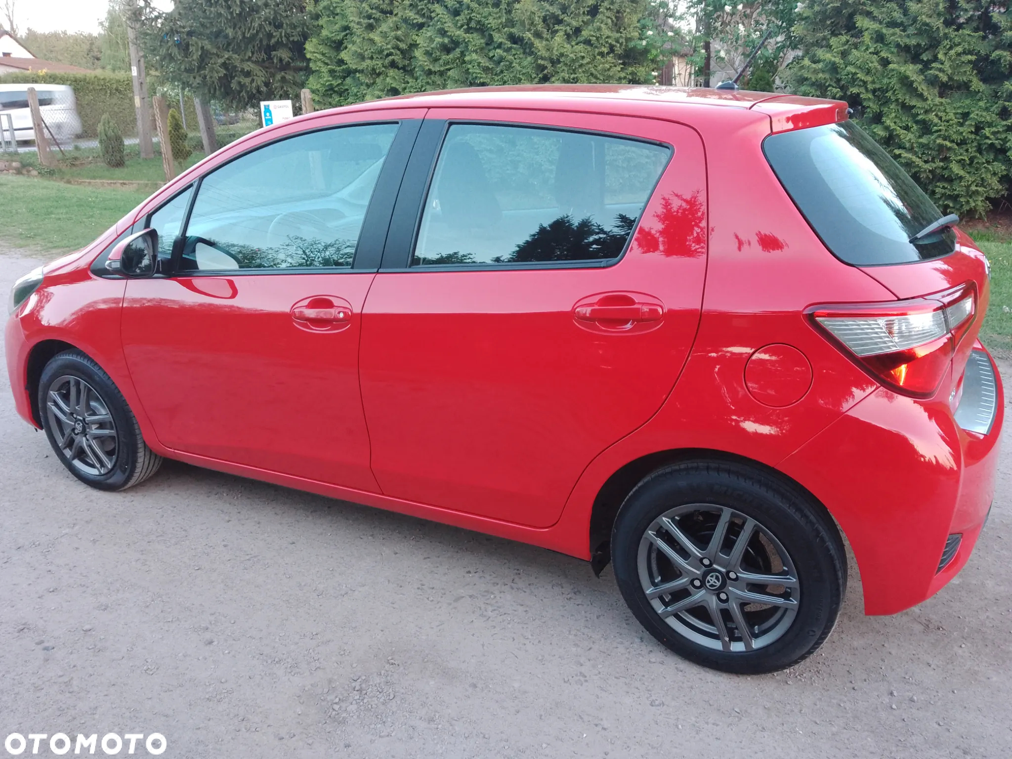 Toyota Yaris 1.0 Premium - 11
