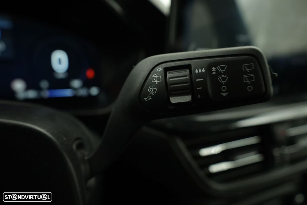 Ford Focus - 17