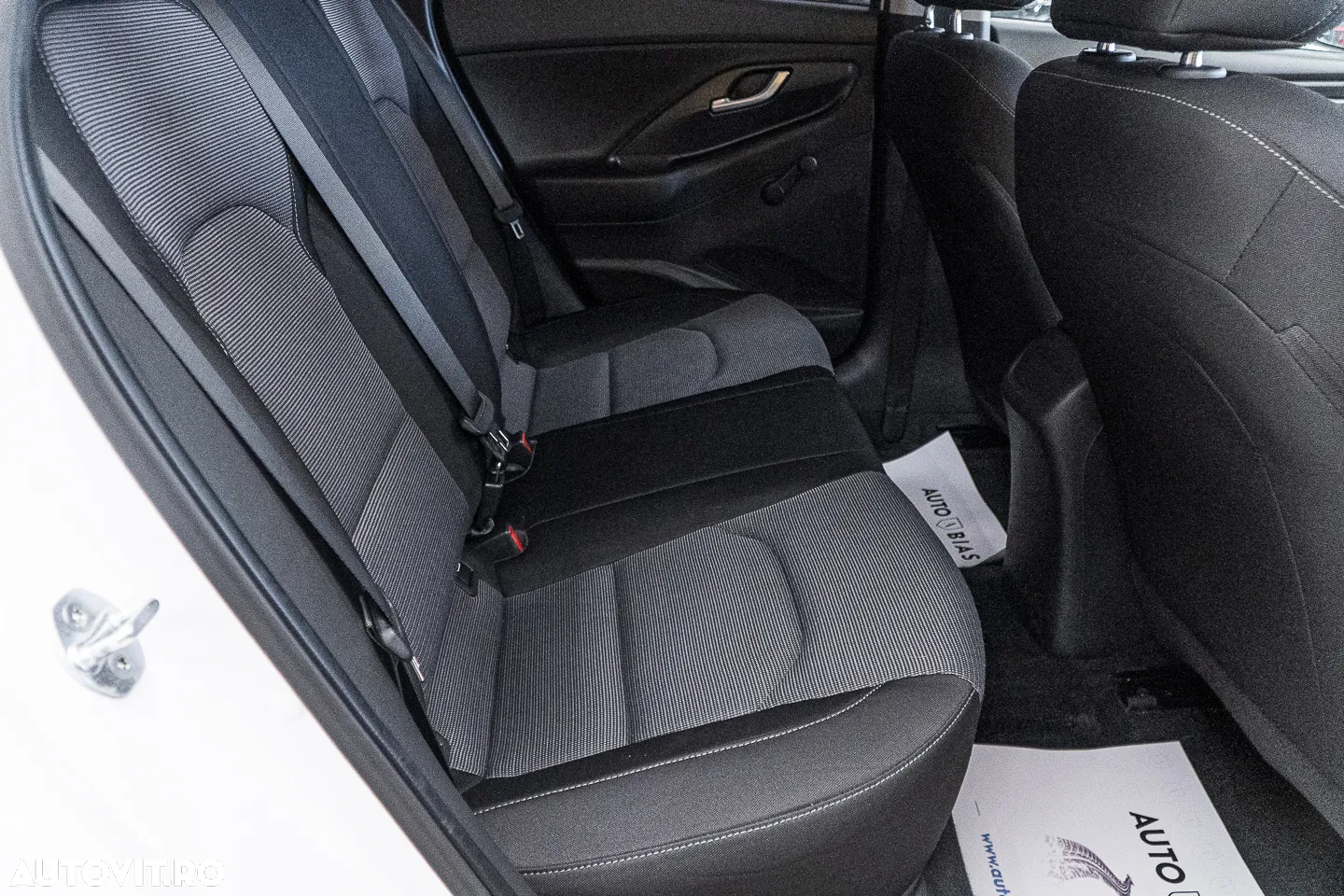 Hyundai i30 1.5 110CP 5DR M/T Comfort - 8