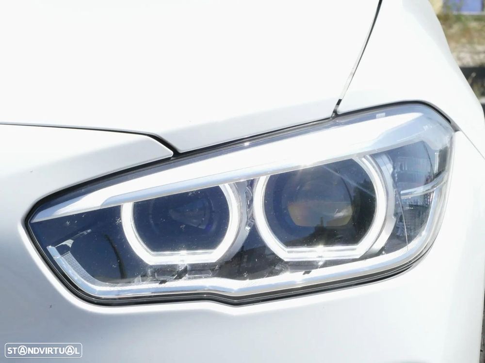 BMW 116 d Pack M - 11