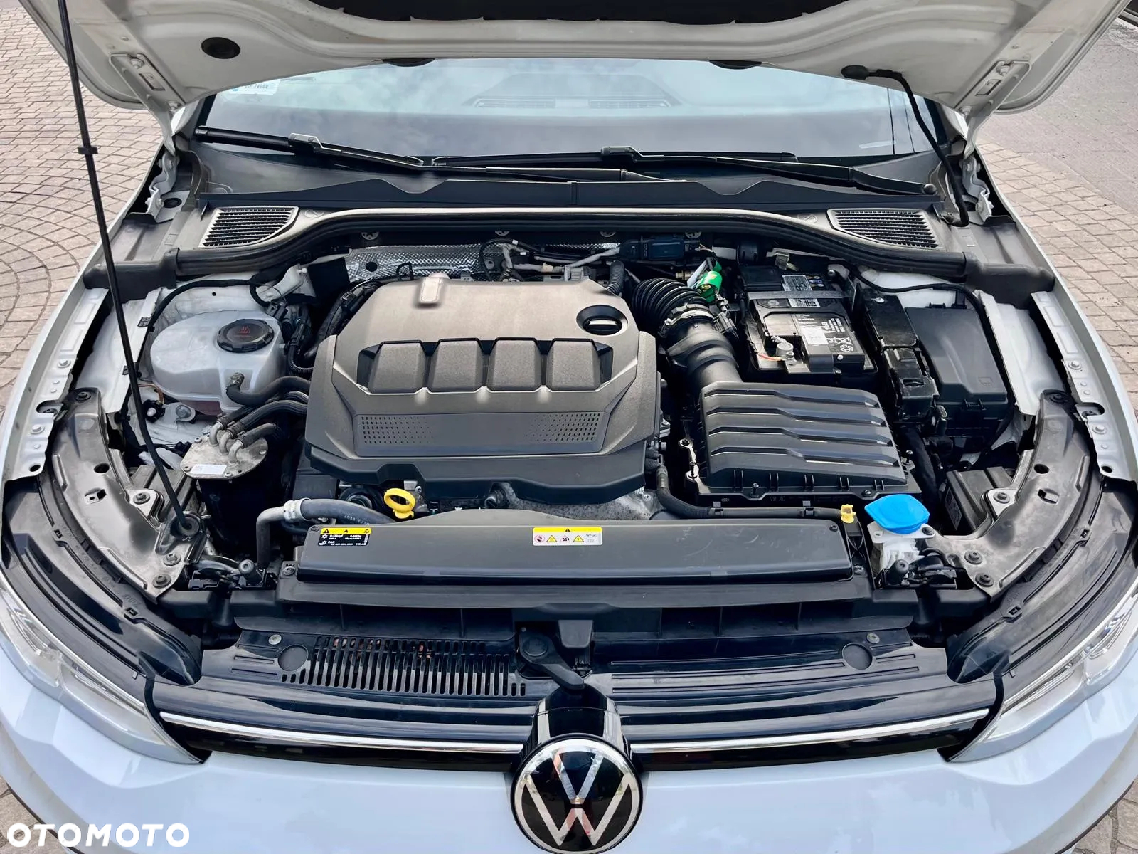 Volkswagen Golf VIII 2.0 TDI - 14