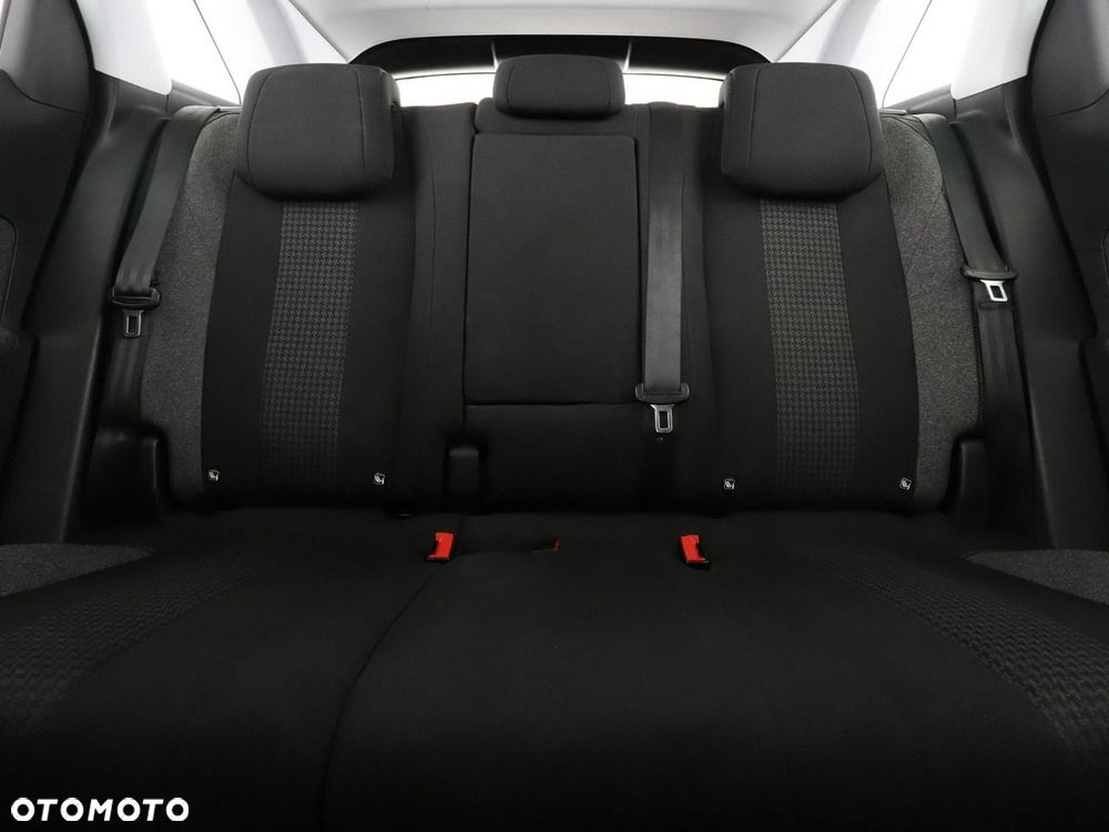 Peugeot 3008 - 19