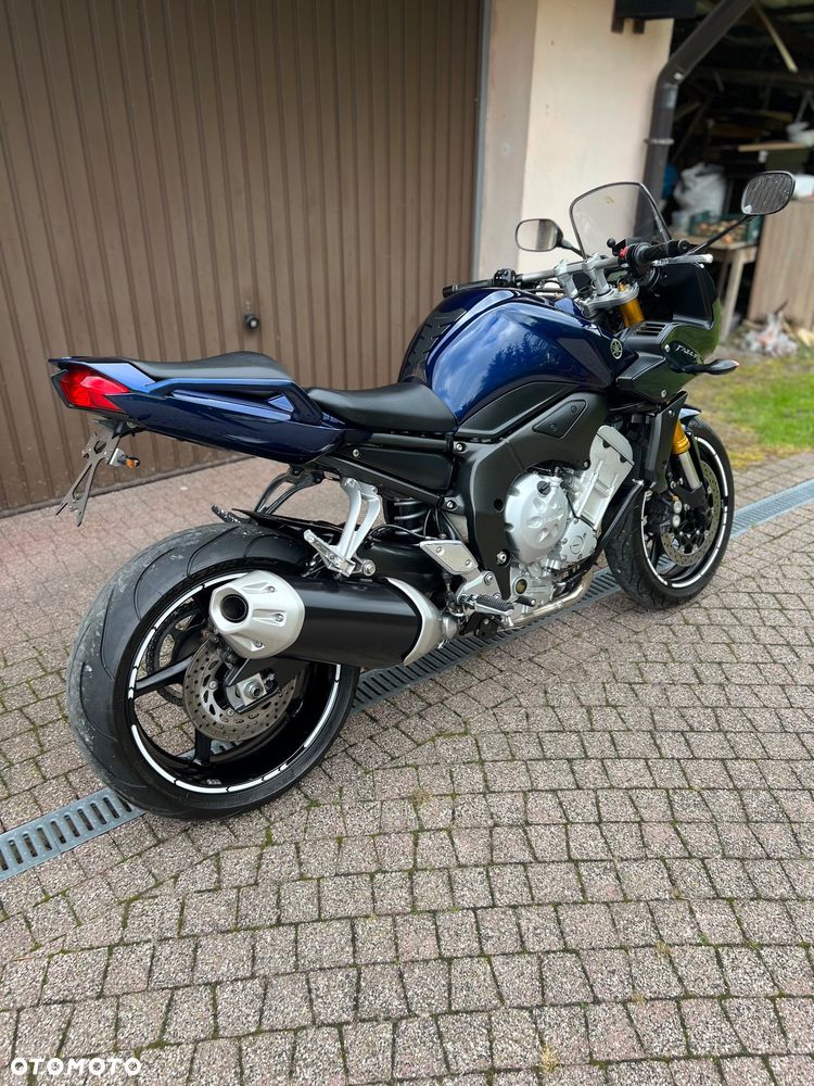 Yamaha FZ - 3