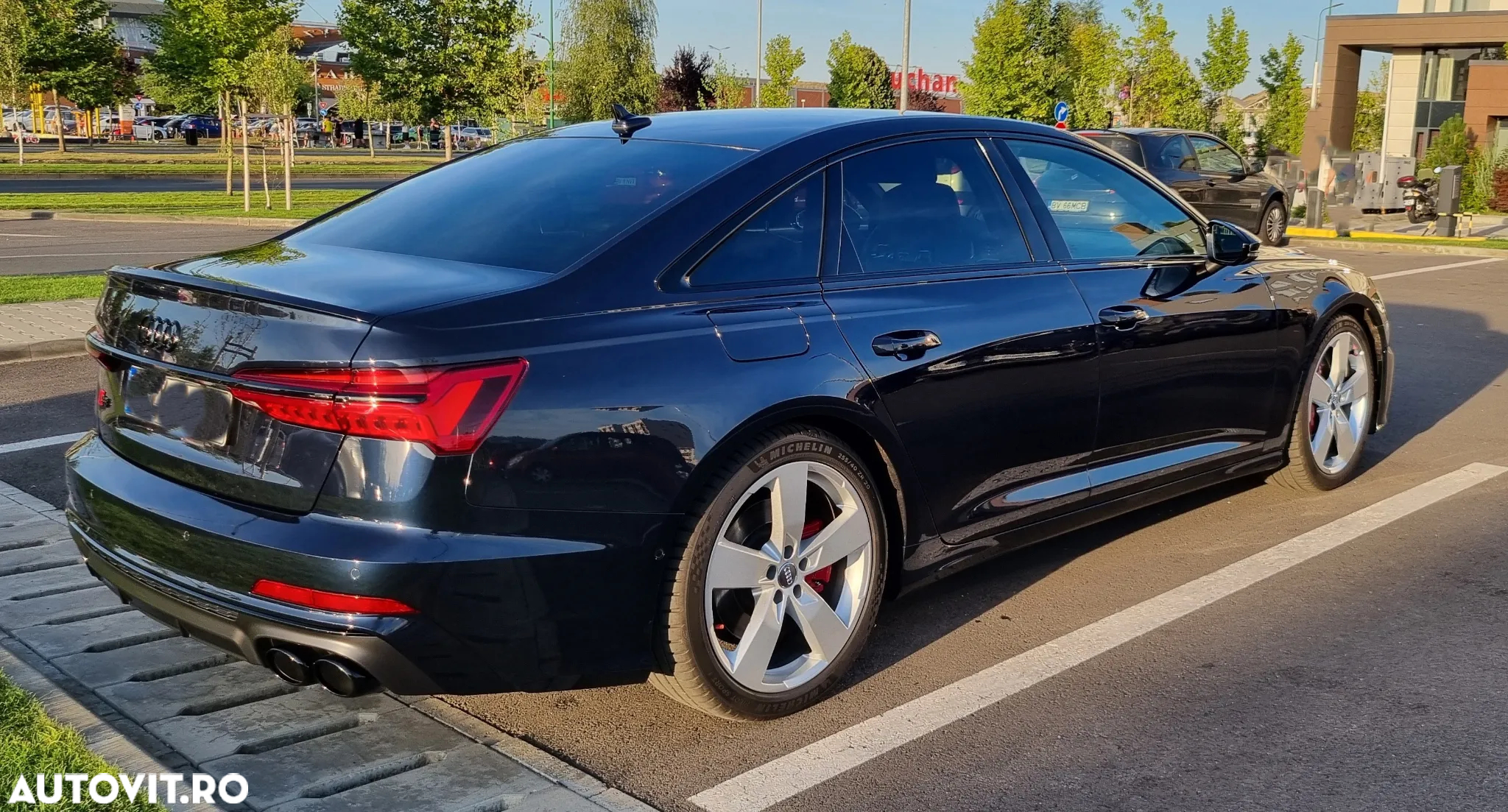 Audi S6 - 4