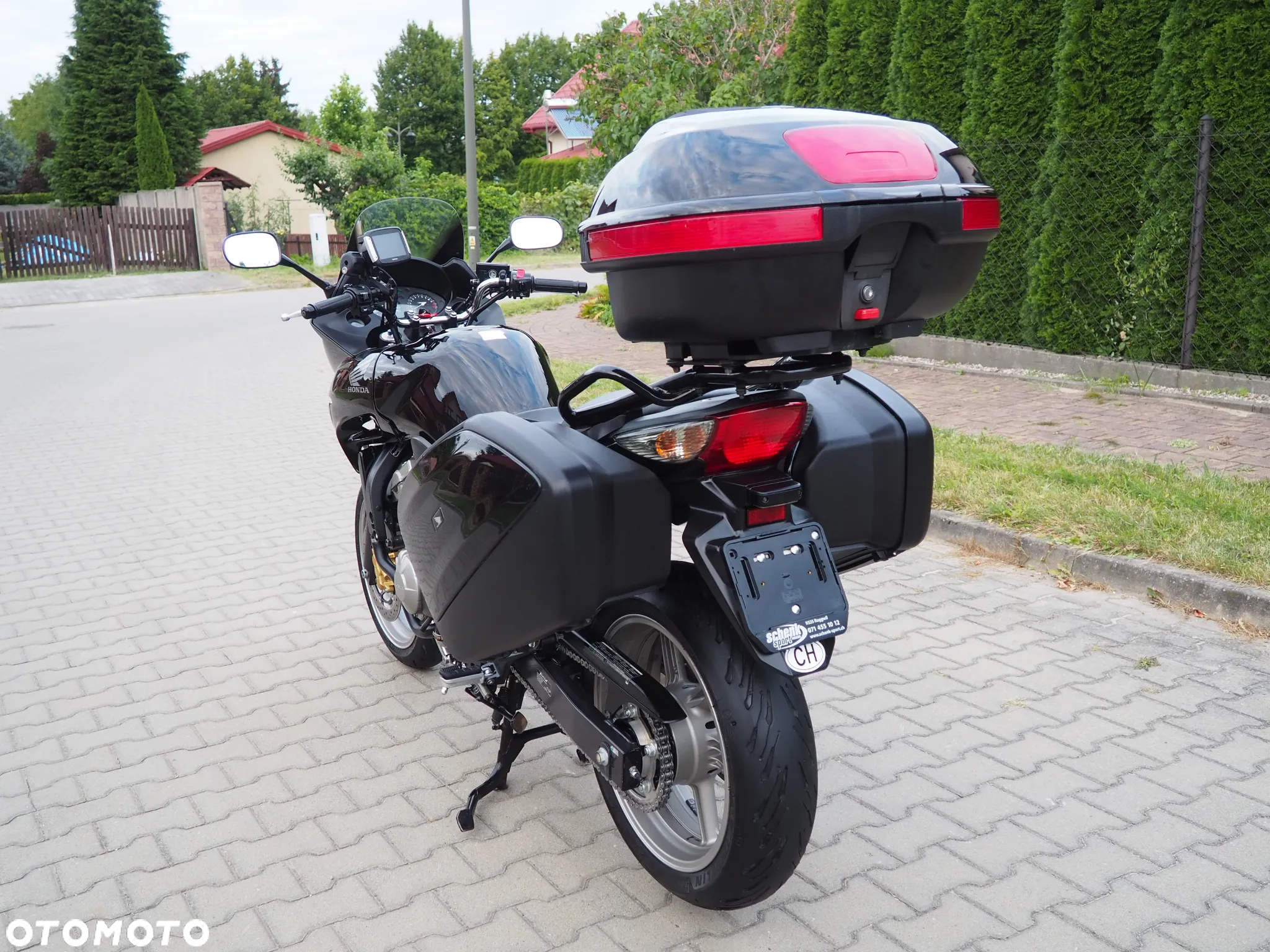 Honda CBF - 9