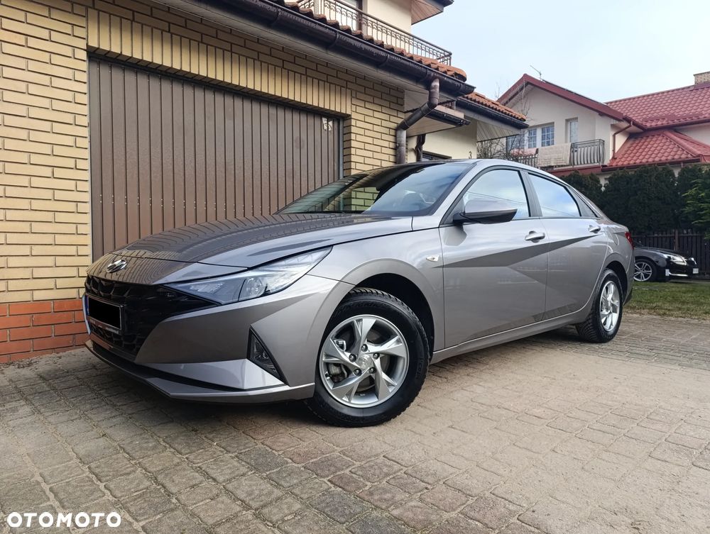 Hyundai Elantra 1.6 Modern - 2