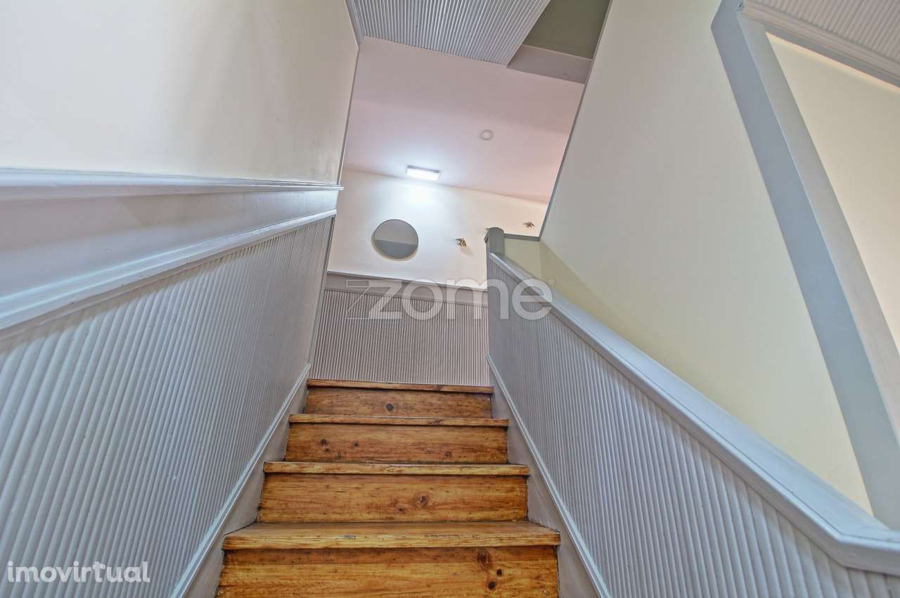 Prédio remodelado em zona património da Unesco de Guimarães - Grande imagem: 4/30