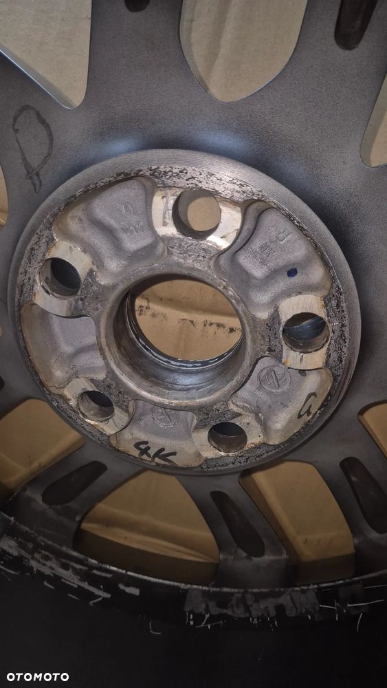 Lexus NX Felga aluminiowa R18 4261A-78081 - 5