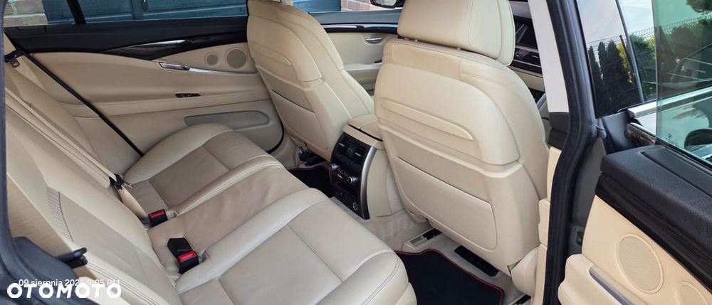 BMW Seria 5 530d xDrive - 4