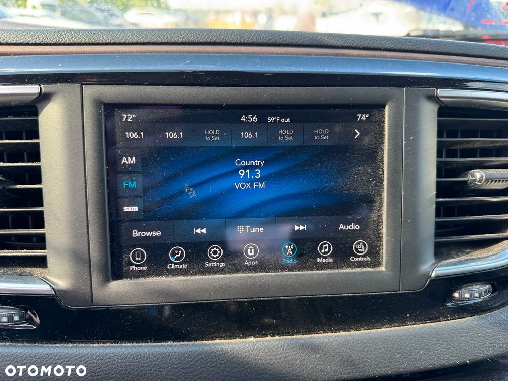 Chrysler Pacifica - 13
