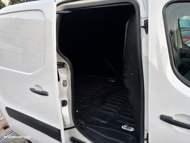 Citroën Berlingo 1.6 e-HDi Séduction - 12