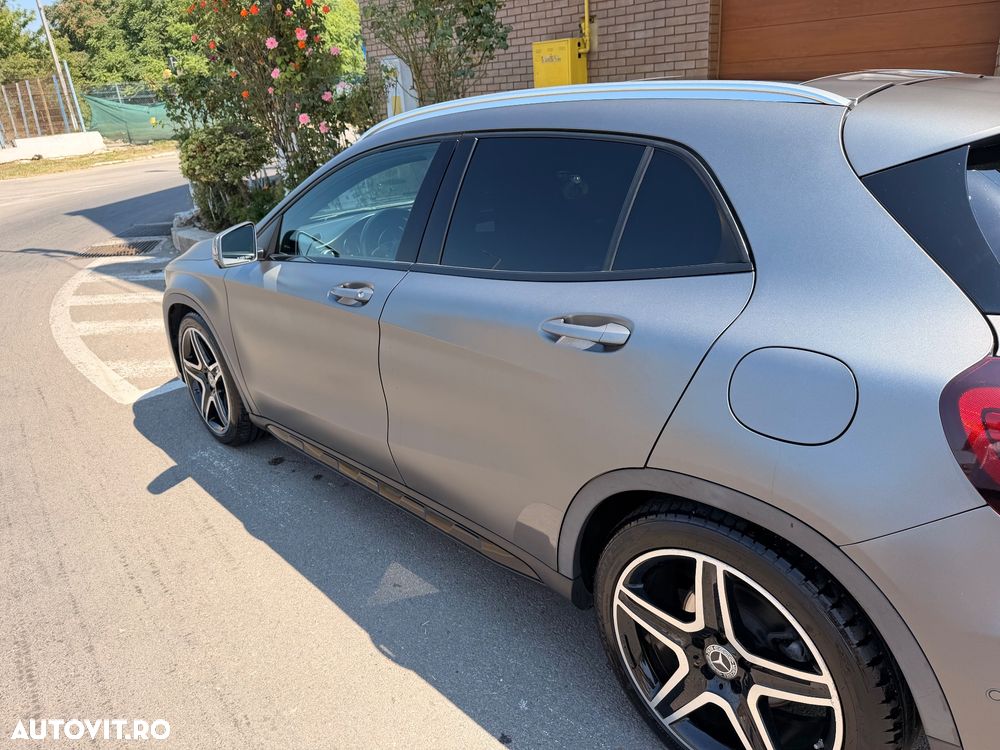 Mercedes-Benz GLA 220 d 4MATIC Aut. - 5