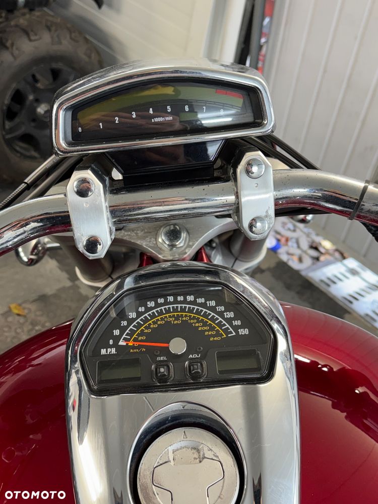 Suzuki Boulevard - 9