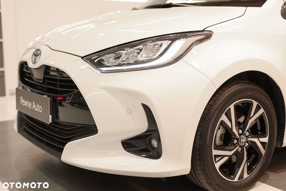 Toyota Yaris Hybrid 1.5 Style - 16