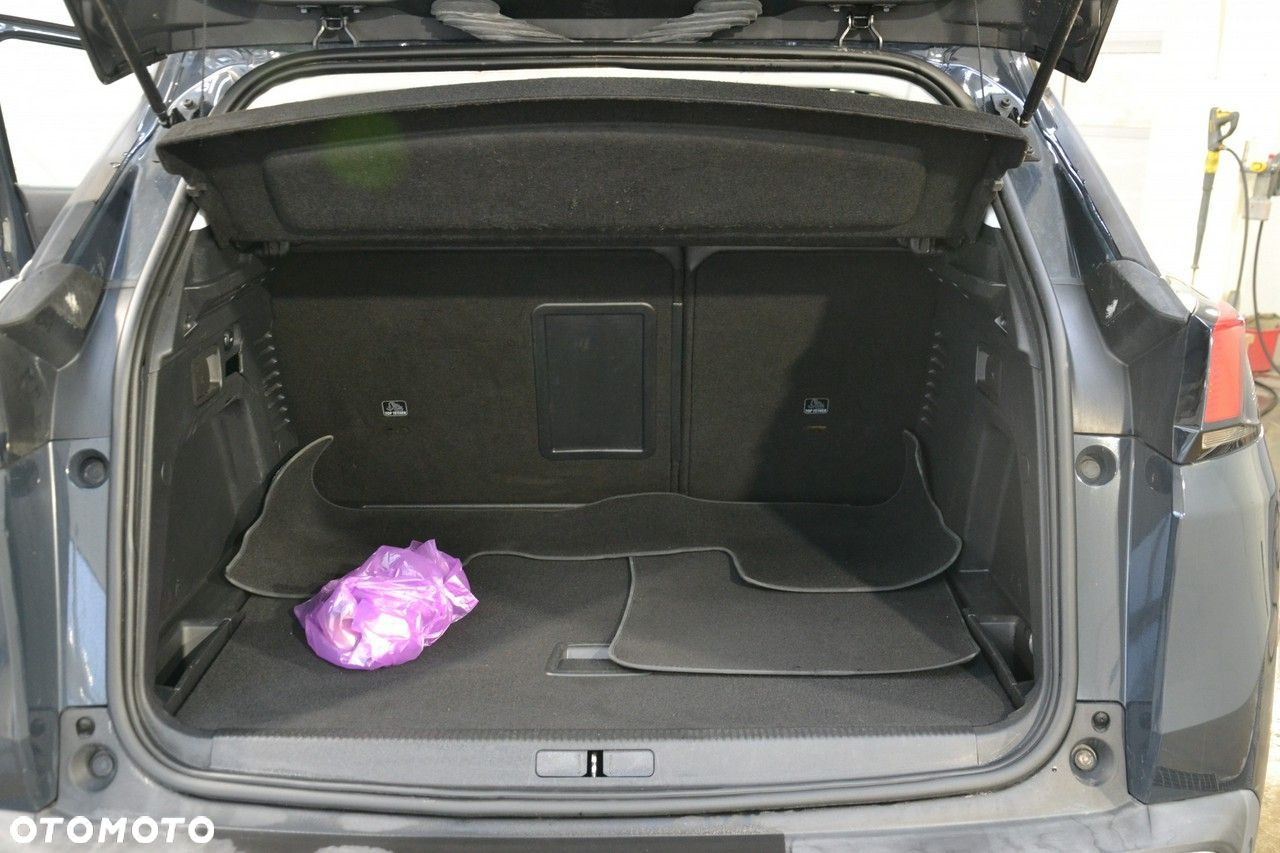 Peugeot 3008 - 24