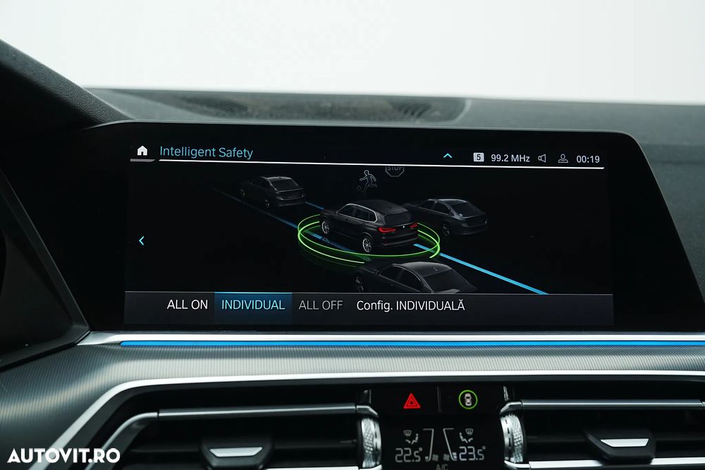 BMW X5 xDrive45e AT PHEV - 38